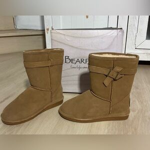 Bearpaw Boots Size 8W